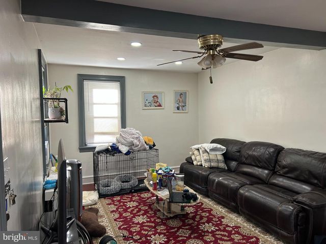 2413 ARLINGTON AVE, Abington, PA 19001