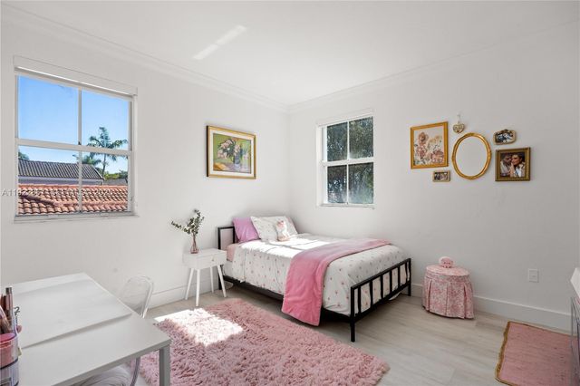 12235 SW 121st Ter, Miami, FL 33186