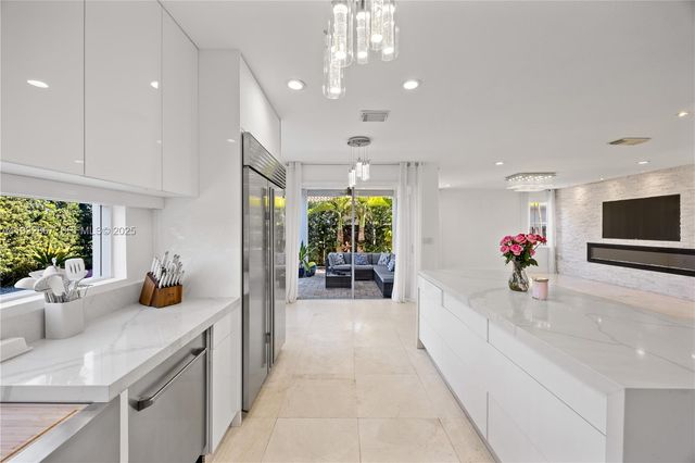 12235 SW 121st Ter, Miami, FL 33186