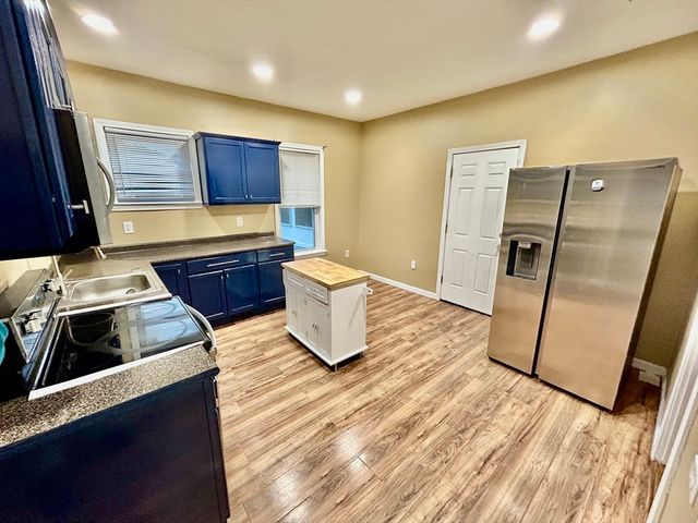 65 Clifton Ave 1, Brockton, MA 02301