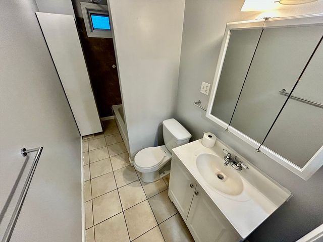 65 Clifton Ave 1, Brockton, MA 02301