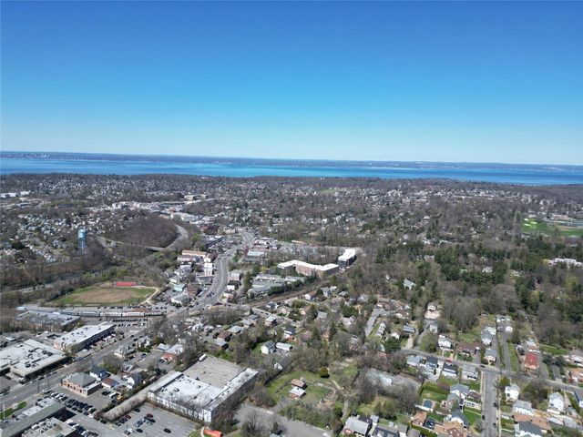 20 Elm Avenue, Glen Cove, NY 11542