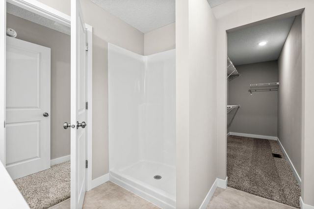 7420 Glengarry Place, Eden Prairie, MN 55344