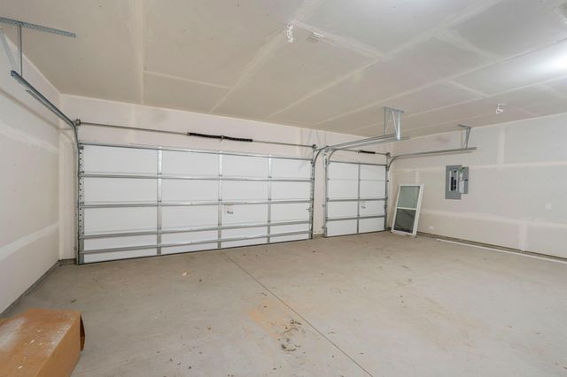 7420 Glengarry Place, Eden Prairie, MN 55344