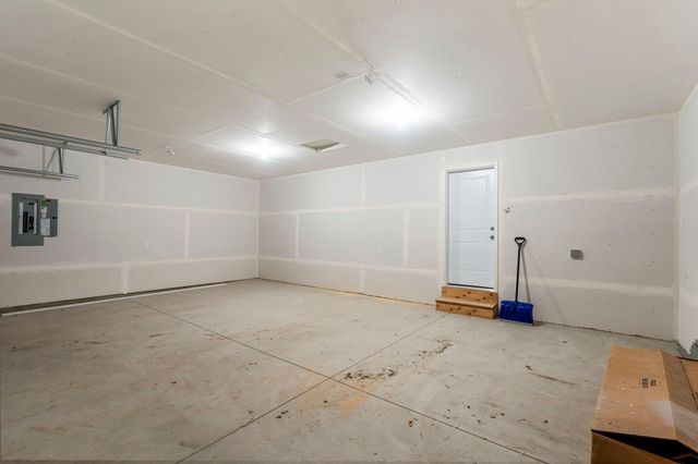 7420 Glengarry Place, Eden Prairie, MN 55344