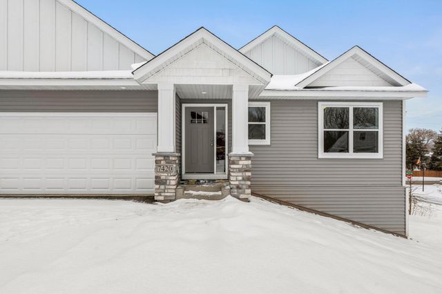 7420 Glengarry Place, Eden Prairie, MN 55344