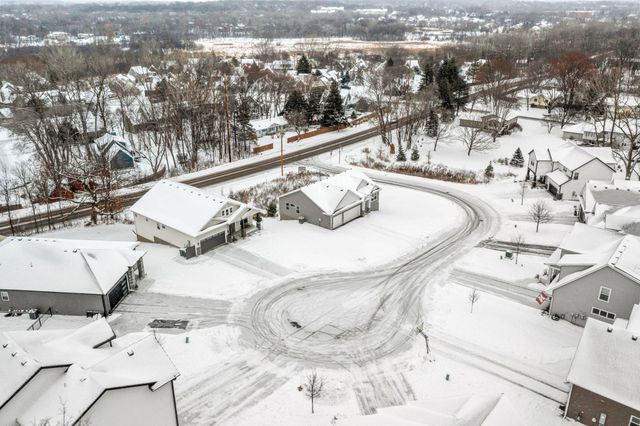 7420 Glengarry Place, Eden Prairie, MN 55344