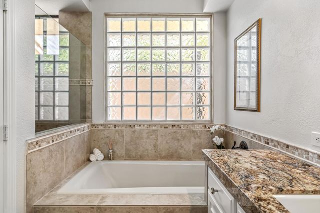 75377 Montecito Drive, Indian Wells, CA 92210