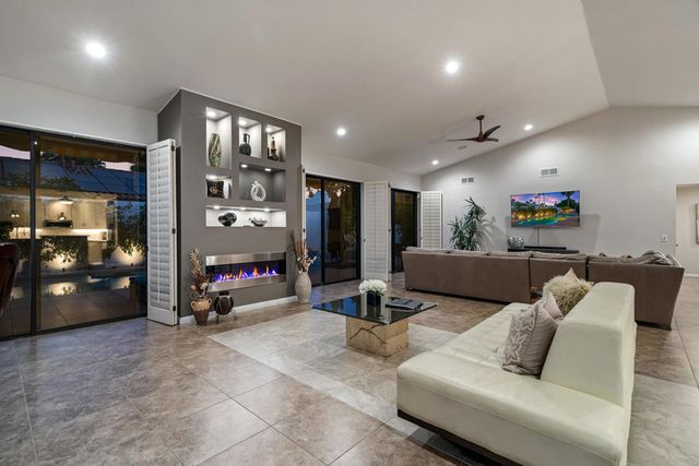 75377 Montecito Drive, Indian Wells, CA 92210