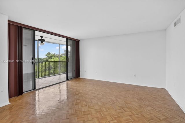 2808 N 46th Ave E654, Hollywood, FL 33021