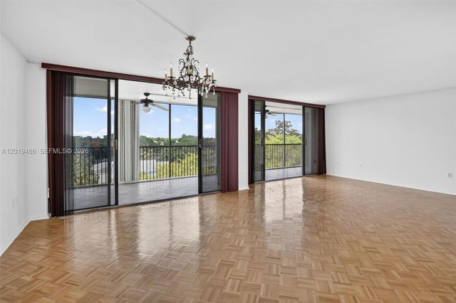 2808 N 46th Ave E654, Hollywood, FL 33021