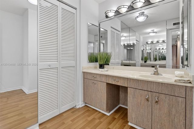 2808 N 46th Ave E654, Hollywood, FL 33021