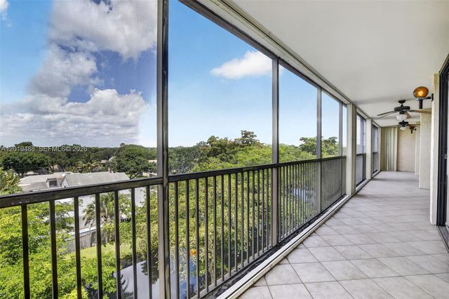 2808 N 46th Ave E654, Hollywood, FL 33021