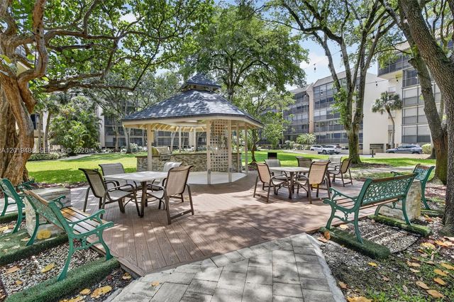 2808 N 46th Ave E654, Hollywood, FL 33021