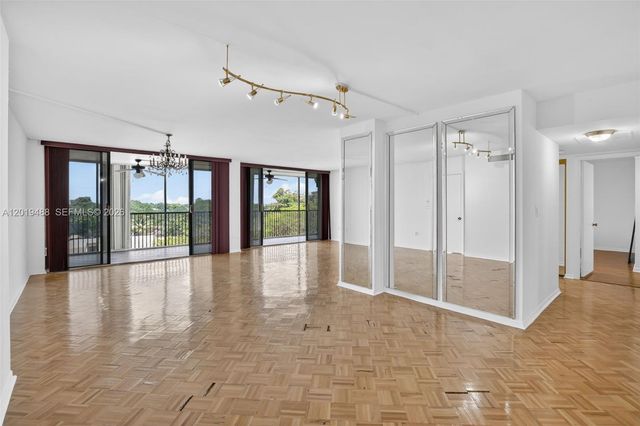 2808 N 46th Ave E654, Hollywood, FL 33021