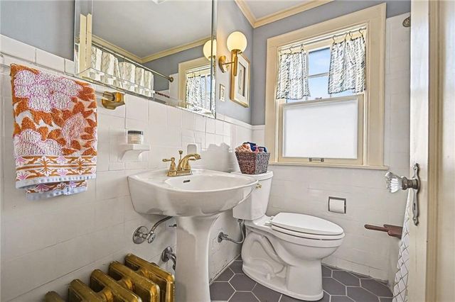 624 W 70th Terrace, Kansas City, MO 64113