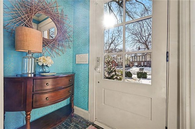 624 W 70th Terrace, Kansas City, MO 64113