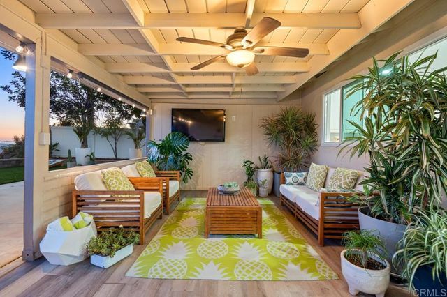 9935 Bonnie Vista Drive, La Mesa, CA 91941