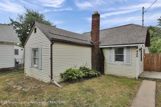 420 N Catherine Street, Lansing, MI 48917