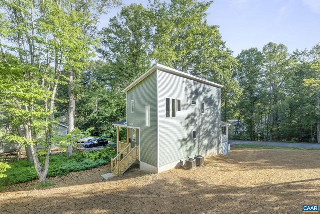 34 TURKEYSAG TRL, Palmyra, VA 22963