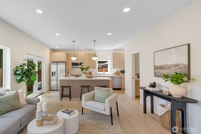 10053 8th Avenue NW, Seattle, WA 98177