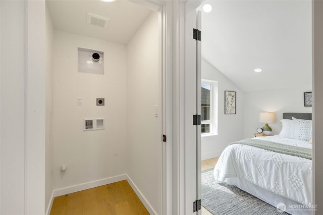 10053 8th Avenue NW, Seattle, WA 98177