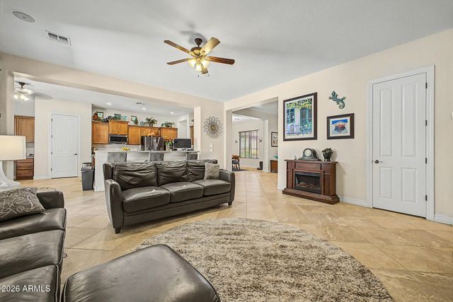 4355 S ROCK Street, Gilbert, AZ 85297