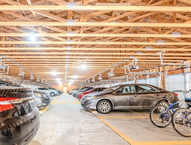 801 N Mclean Boulevard 320, Elgin, IL 60123