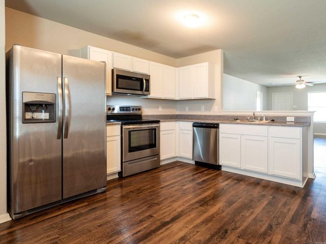 104 Westwood Drive, Jacksonville, AR 72076