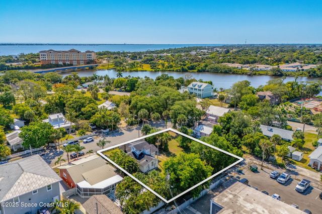 2106 Vernon Place, Melbourne, FL 32901