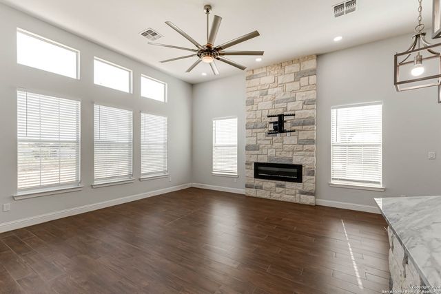 19146 MCCONNELL RD, Atascosa, TX 78002