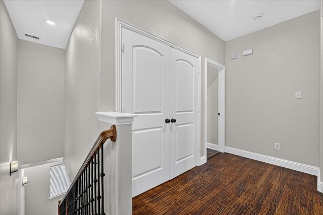 5729 Lunsford Road, Plano, TX 75024