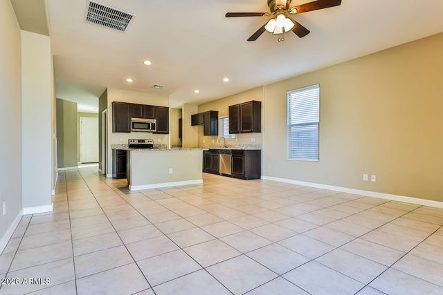 33256 N JAMIE Lane, San Tan Valley, AZ 85144
