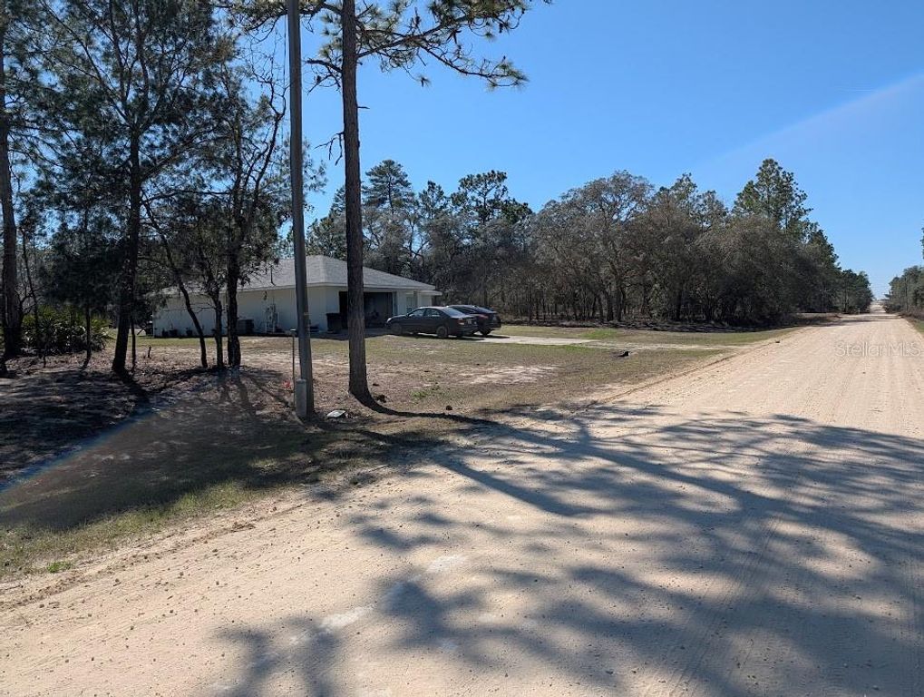 Image 11 of property listing at SW 81ST STREET, Dunnellon, FL 34432