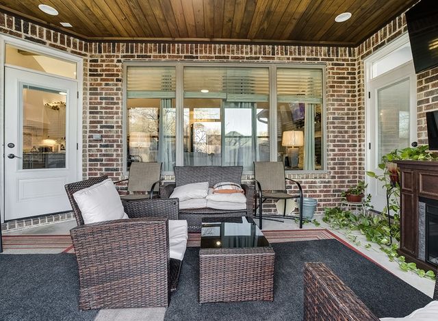 523 Mitchell Ryan, Wake Village, TX 75501