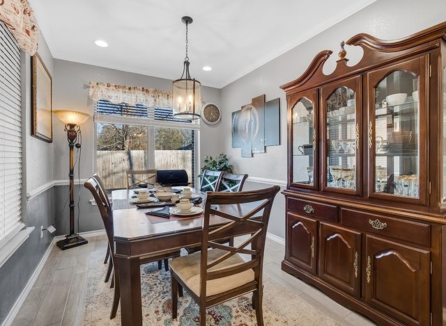 523 Mitchell Ryan, Wake Village, TX 75501