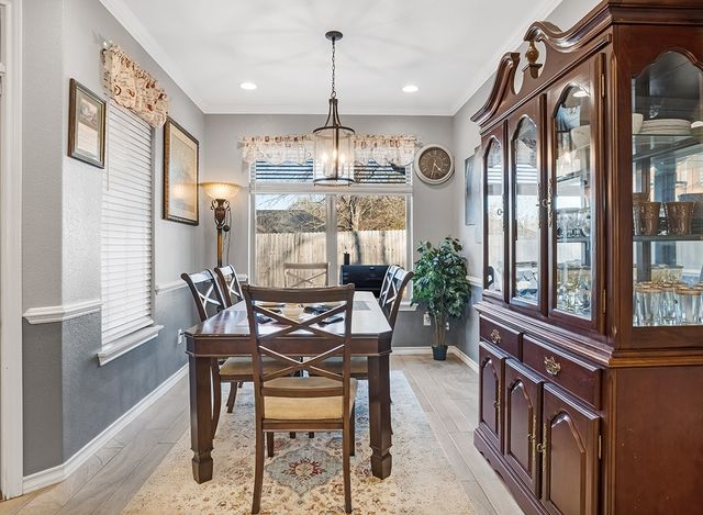 523 Mitchell Ryan, Wake Village, TX 75501