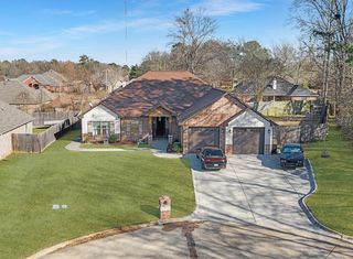 523 Mitchell Ryan, Wake Village, TX 75501