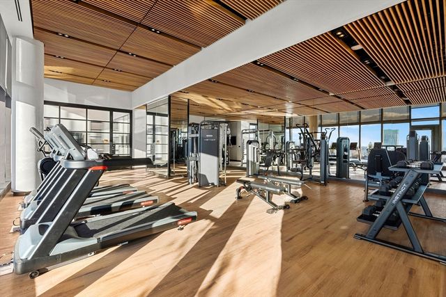 682 Atlantic Ave 38B, Boston, MA 02111