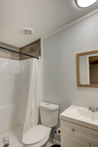 7168 Golden Meadows Road, Greenwood, LA 71033