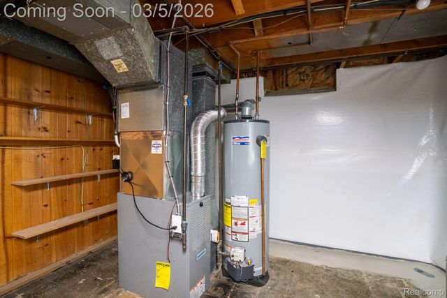 3832 Longmeadow Drive, Trenton, MI 48183