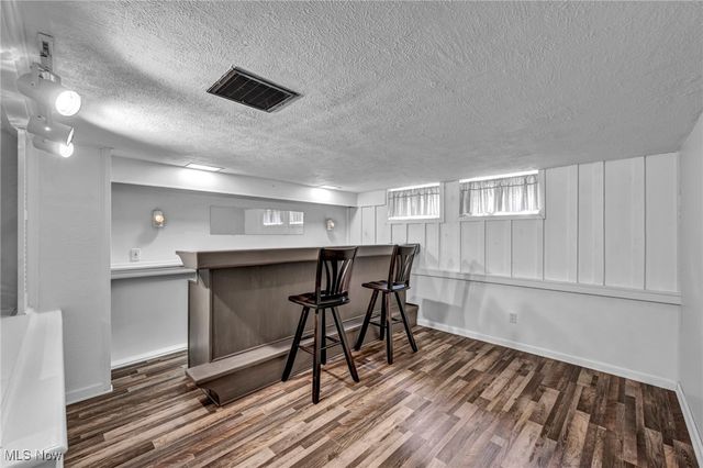 297 E 260th Street, Euclid, OH 44132