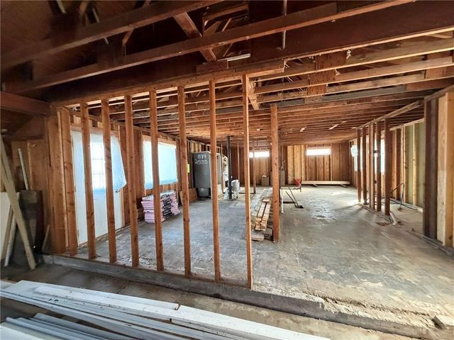 2608 Moundview Drive, Lawrence, KS 66049