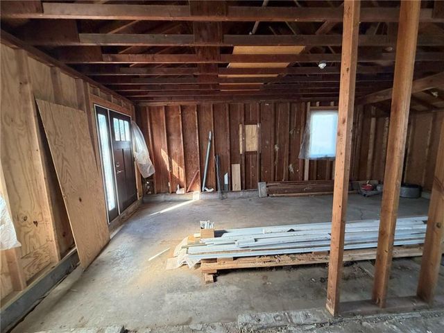 2608 Moundview Drive, Lawrence, KS 66049