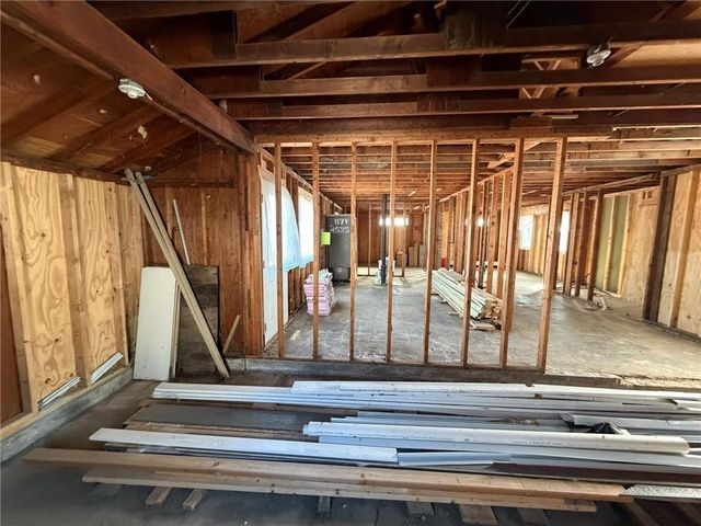 2608 Moundview Drive, Lawrence, KS 66049