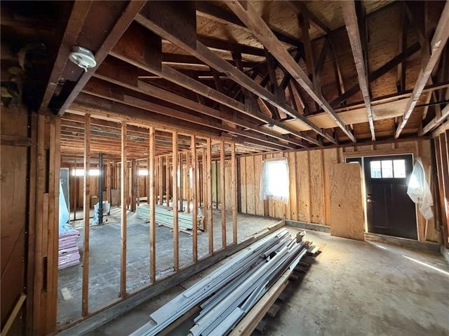 2608 Moundview Drive, Lawrence, KS 66049