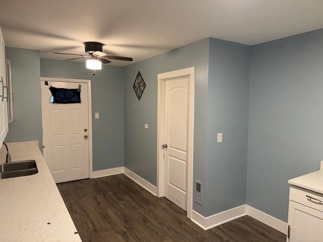 8618 S Justine Street, Chicago, IL 60620