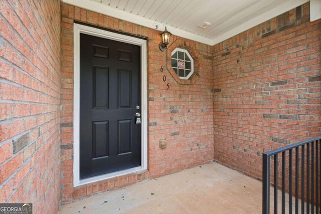 605 Magnolia Gardens Walk, Mcdonough, GA 30253