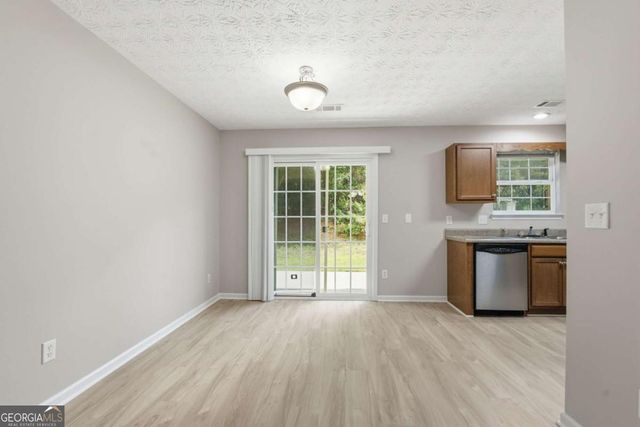 605 Magnolia Gardens Walk, Mcdonough, GA 30253