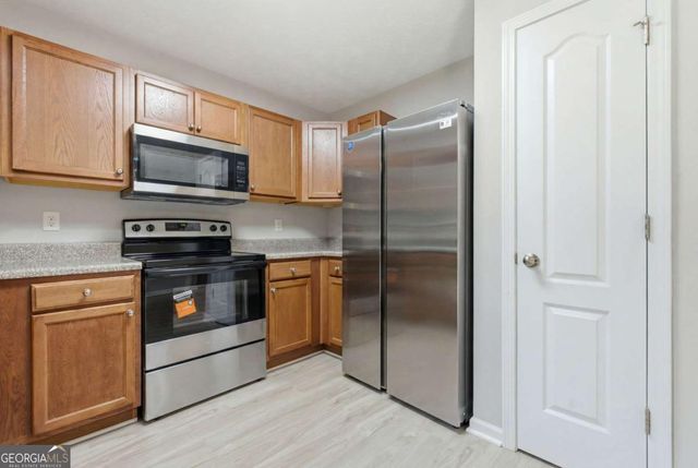 605 Magnolia Gardens Walk, Mcdonough, GA 30253